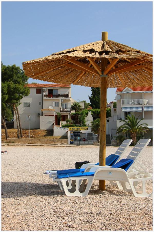 Apartments Eva Primošten Dış mekan fotoğraf
